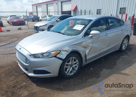2015 Ford Fusion Se z USA, uszkodzony, nr VIN 3FA6P0H77FR310068